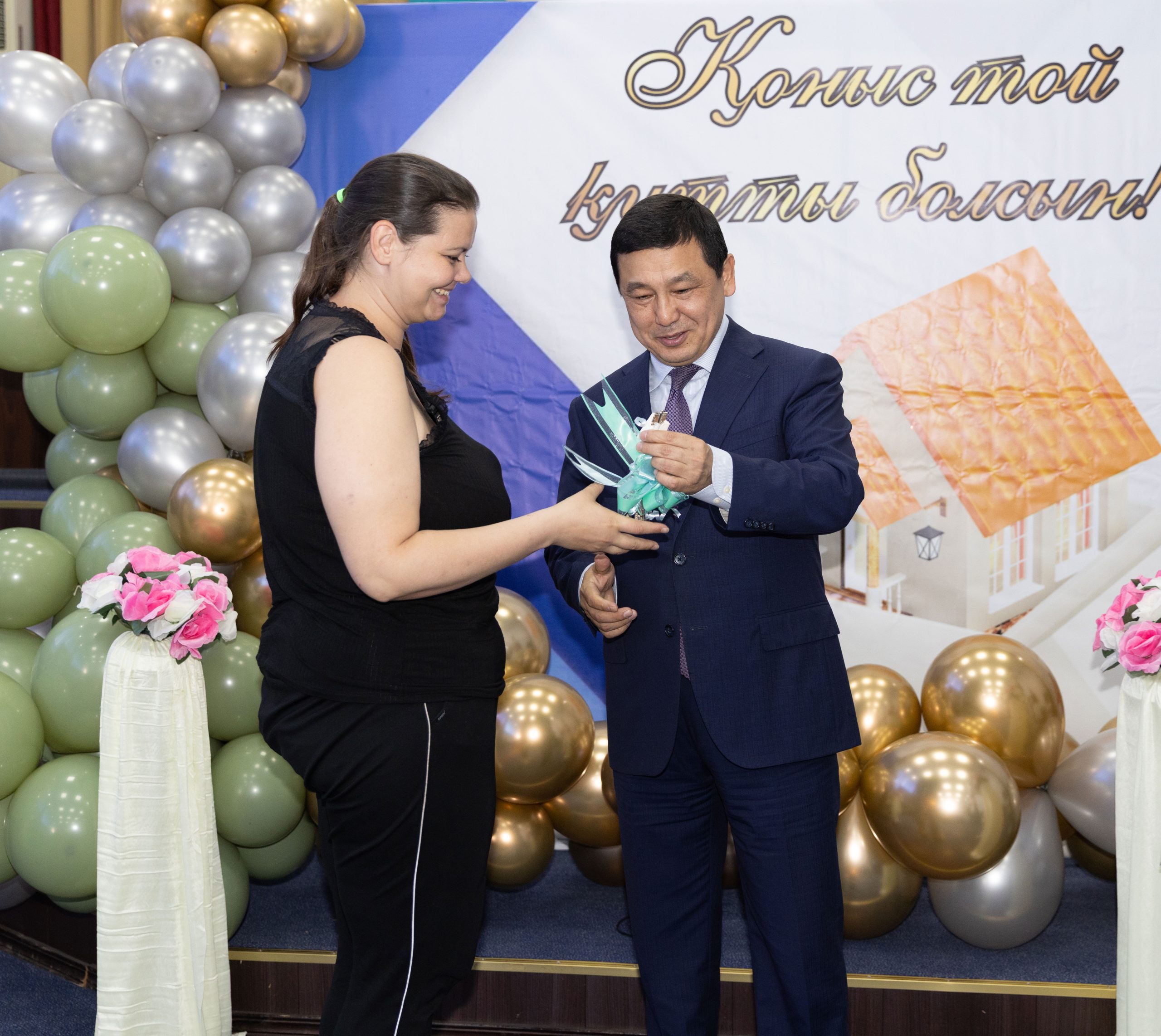 Мереке қарсаңында баспаналы болды