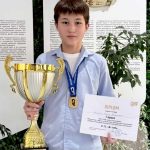 Ел чемпионы атанған хоккейші