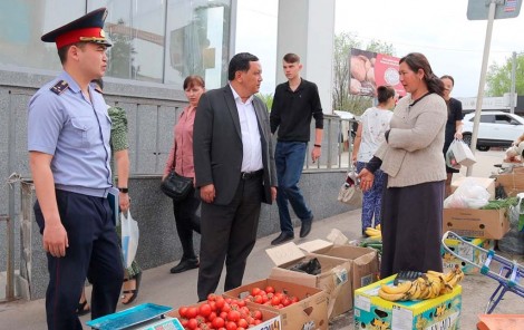 Базар маңындағы заңсыз сауда мәселесі жақын арада шешімін табады