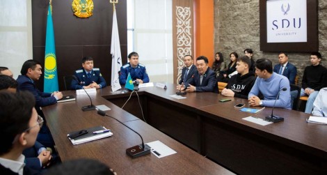 Первый заместитель прокурора области встретился со студентами  SDU