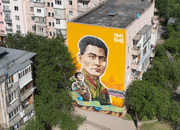 Қаскелеңде даңқты батырдың  муралы пайда болды