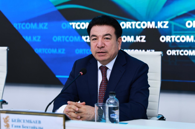 3 мыңнан астам педагог біліктілікті арттыру курстарынан өтті: «Келешек мектептері» жобасы аясында жаңа буын ұстаздары даярлануда