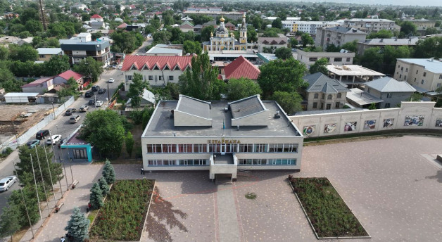 Өткен мен бүгінді жалғайтын оқырман ордасы
