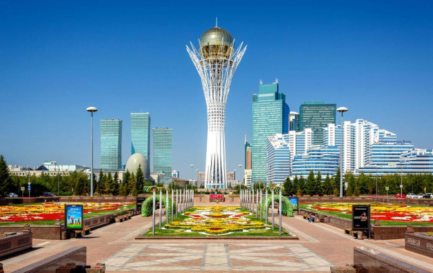 Сәулеті мен сәні жарасқан назардағы нысандар