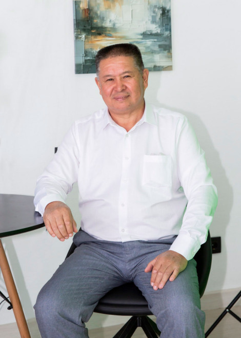 Алпыстың асқарына аяқ басты