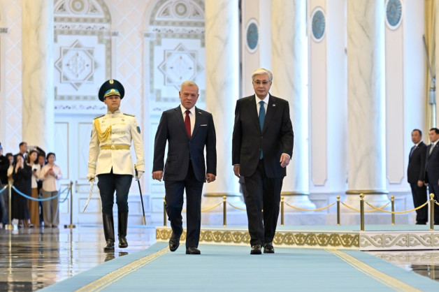 Мемлекет басшысы Қасым-Жомарт Тоқаев пен Король ІІ Абдалла шағын құрамда келіссөз жүргізді