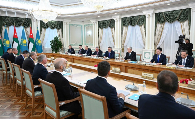 Президент Казахстана и Король Иордании провели переговоры в расширенном составе