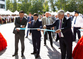 Жаңа ашылған мектептерде алғашқы қоңырау соғылды