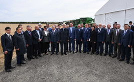 Президент побеседовал с руководителями сельхозформирований Акмолинской области о состоянии дел в отрасли, достижениях фермеров и существующих проблемах