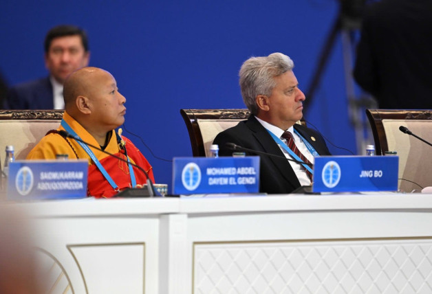 Мемлекет басшысы инновацияны, соның ішінде жасанды интеллектіні кеңінен енгізуге тоқталып, ұлттық экономиканы жаппай цифрландыру идеясы биылғы Жолдауының арқауы болғанына назар аударды