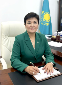 Түрлі саланың сандарын біріктірген мамандық