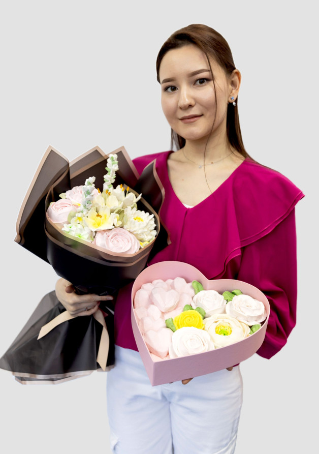 Розалияның гүл шоқтары жеуге жарамды, денсаулыққа пайдалы