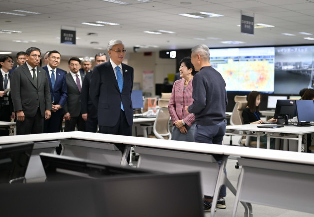 Президент осмотрел Ситуационный центр Токио по чрезвычайным ситуациям