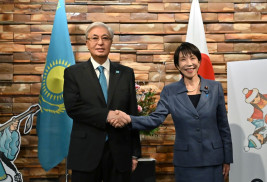 Глава государства провел переговоры с Премьер-министром Японии Санаэ Такаичи