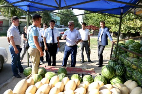 Ретсіз саудаға рейд жалғасуда