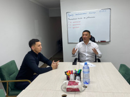 Центр RUKH открыл офис для консультаций