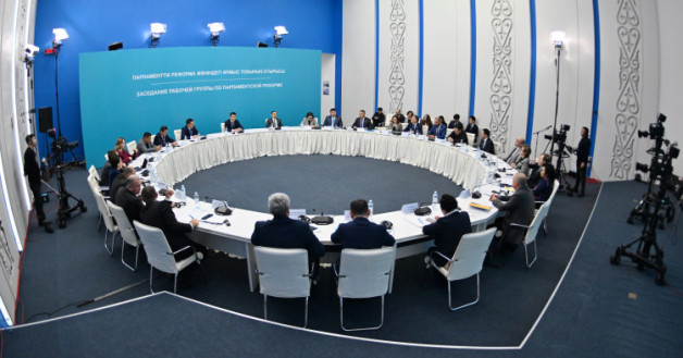 Жаңа Парламенттің негізгі мемлекеттік институттардың қызметін қамтамасыз етудегі өкілеттіктері талқыланды
