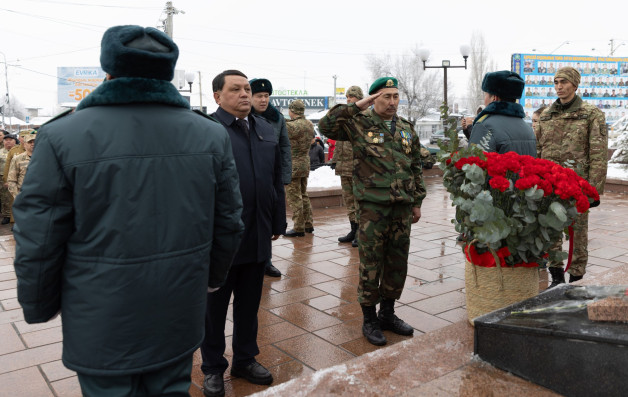 Жауынгерлерге құрмет, ерлікке тағзым