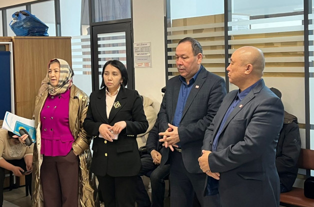 Дәрігерлер қауымымен кездесті