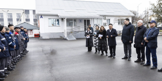 Коалиция өкілдері аудандық электр желілері мекемесінің ұжымымен кездесті