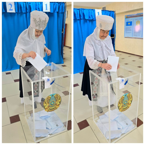 Ақжаулықты «Әжелер» ансамблі референдумды қолдады