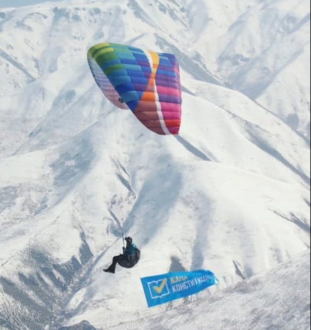 С НЕБЕС – НА ИЗБИРАТЕЛЬНЫЙ УЧАСТОК