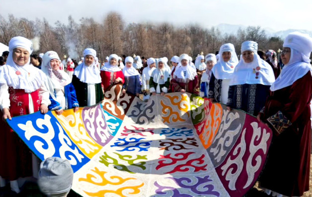 Ақжаулықты әжелер әлемдік рекорд орнатты