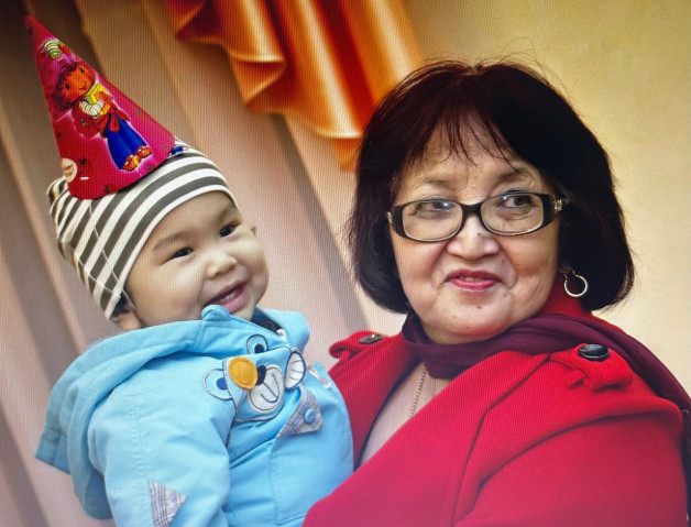 Ұяда не көрсең, ұшқанда соны ілерсің…