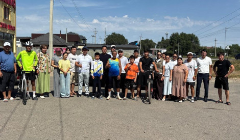 «Құрылтайға жол» веломарафонының қатысушылары Қарасай ауданына жетті